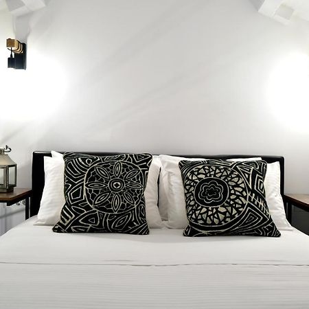 Queen 4 Apartment In The Heart Of The Corfu Historical Old Town Center Exterior foto