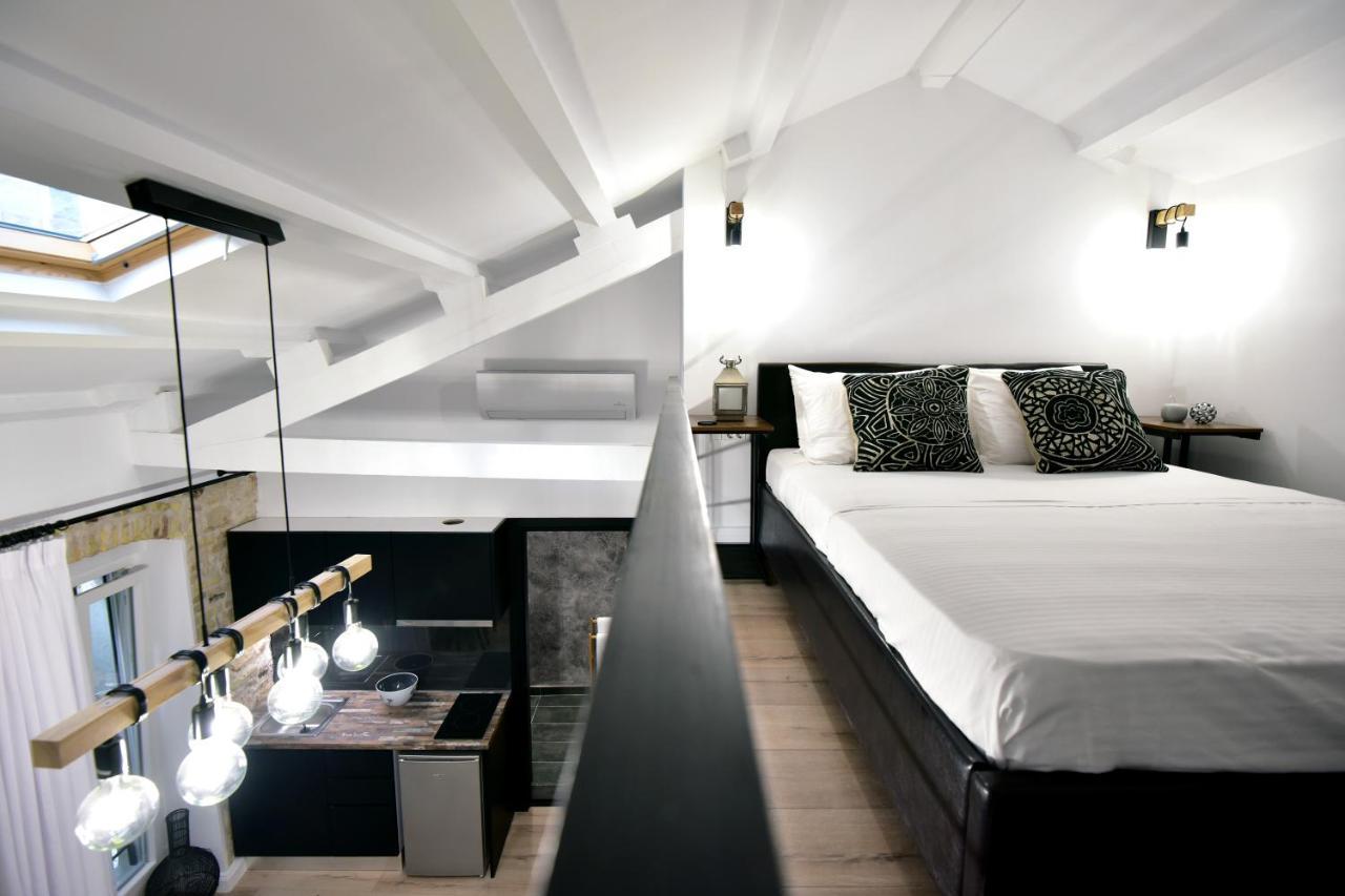 Queen 4 Apartment In The Heart Of The Corfu Historical Old Town Center Exterior foto